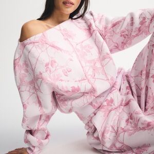 Abercrombie Pink Camo Sunday Slash Off-Shoulder Top